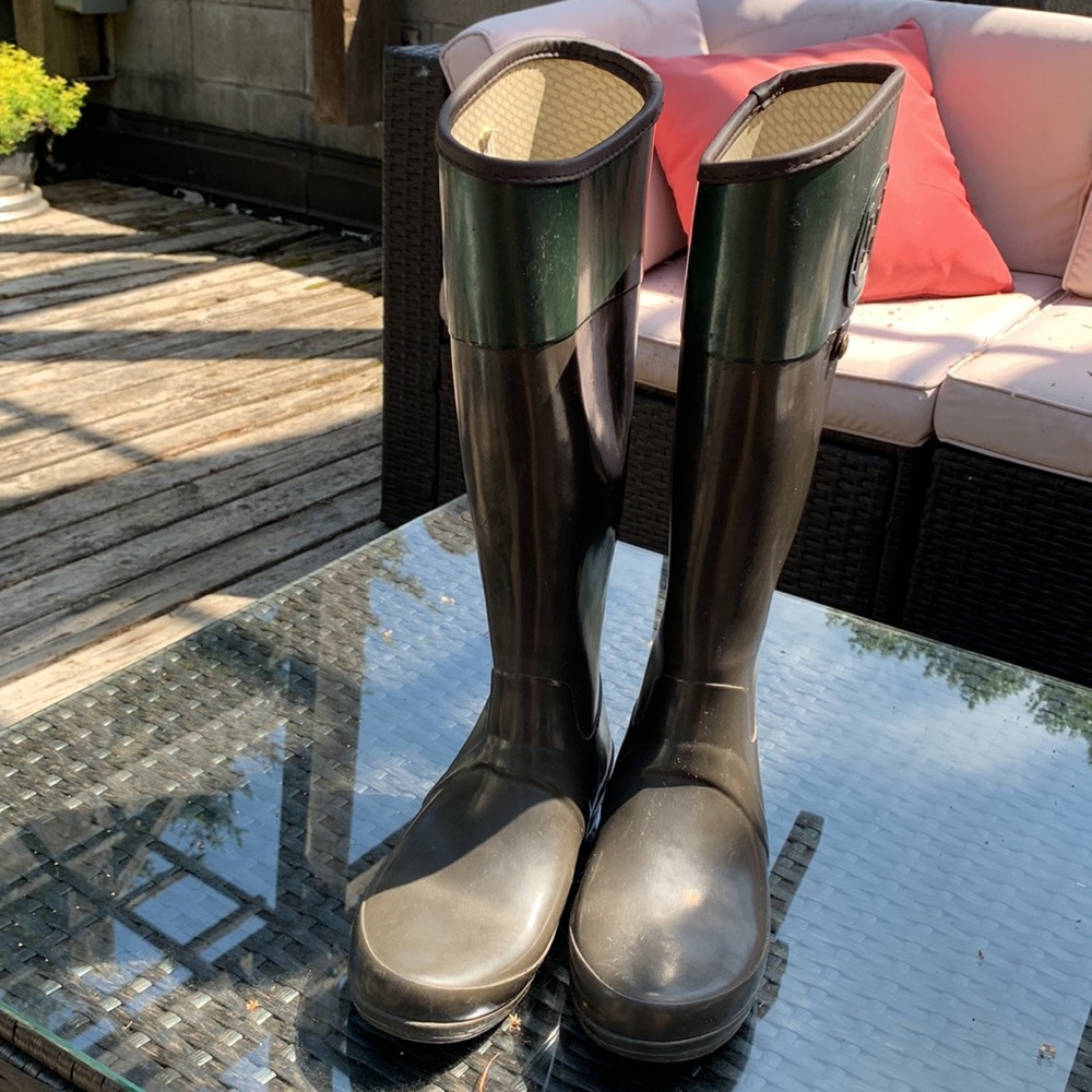 Hunter Regent Carlyle boots, size 6, used condition.
